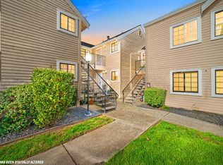 7437 Auburn Oaks Ct APT E, Citrus Heights, CA