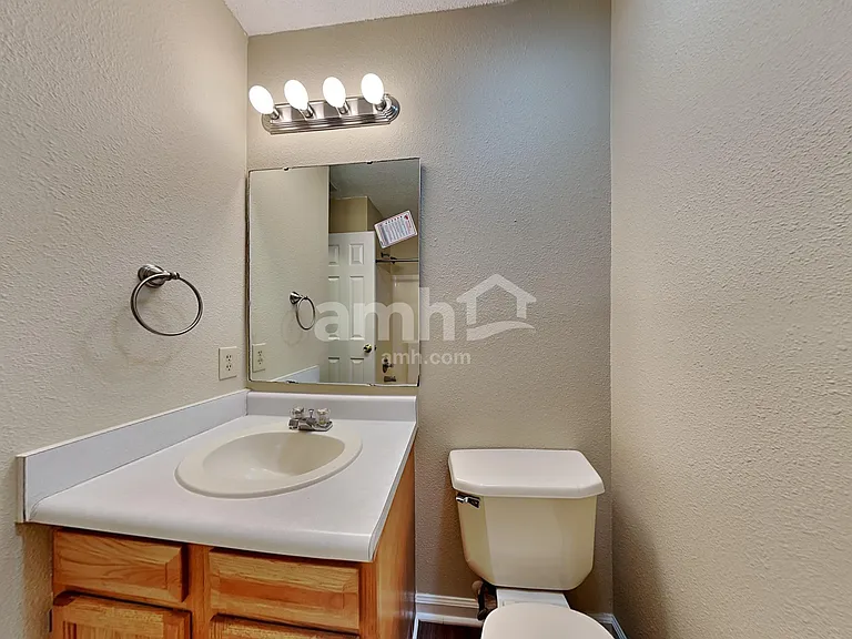 9017 Stonewall Dr — Photo 17
