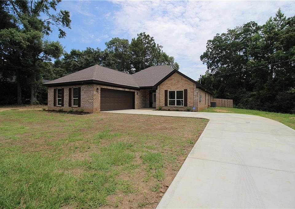 1st image of 3978 Blakewood Drive W