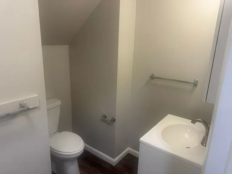 517 Walnut St — Photo 3