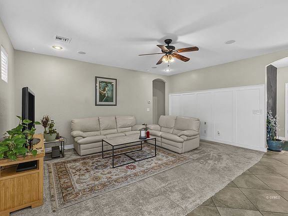 4th image of 2707 W Bobwhite Ln