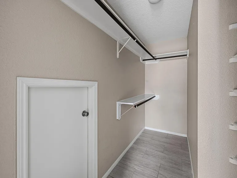 5819 Forest Timbers Dr — Photo 17