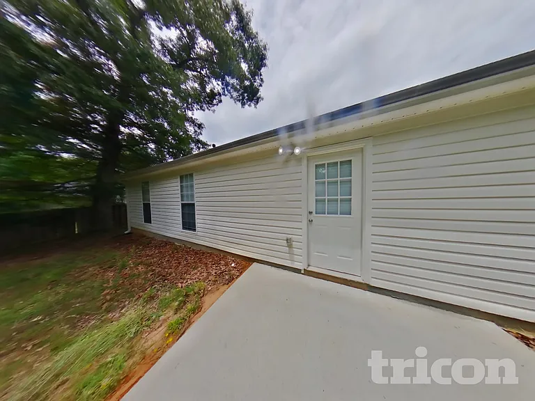 236 Galway Ln — Photo 17