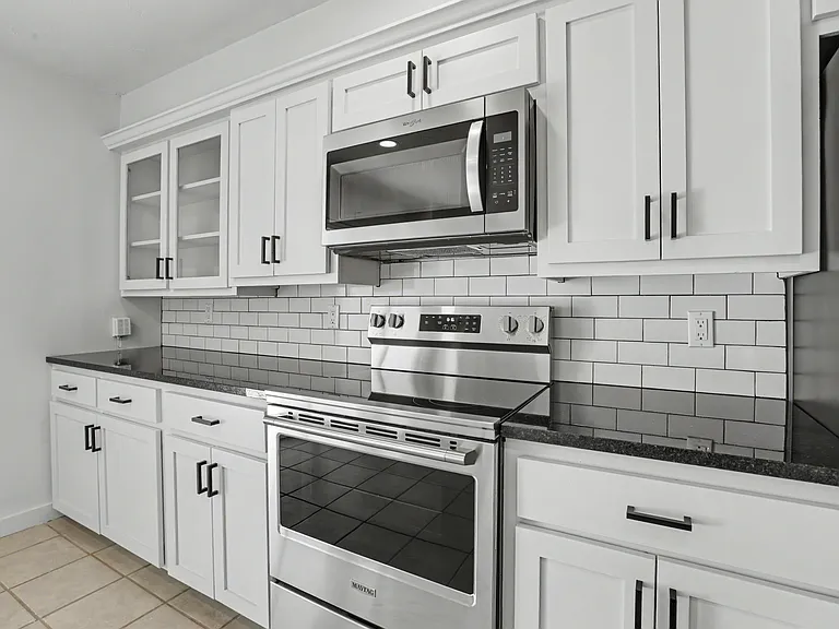 5900 N Ross Ave #2 — Photo 10