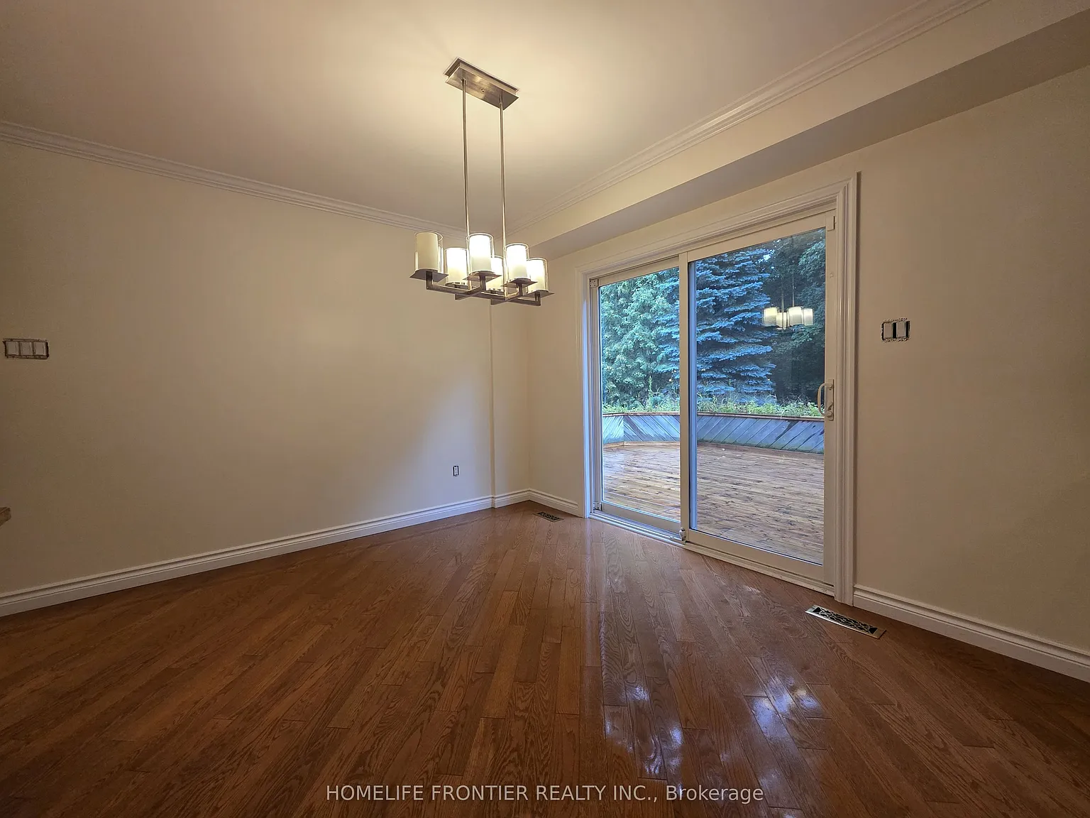 4 bed, $3,500 — Photo 2