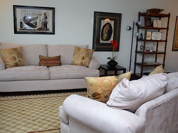 5th image of 6002 Woodshire Dr #107