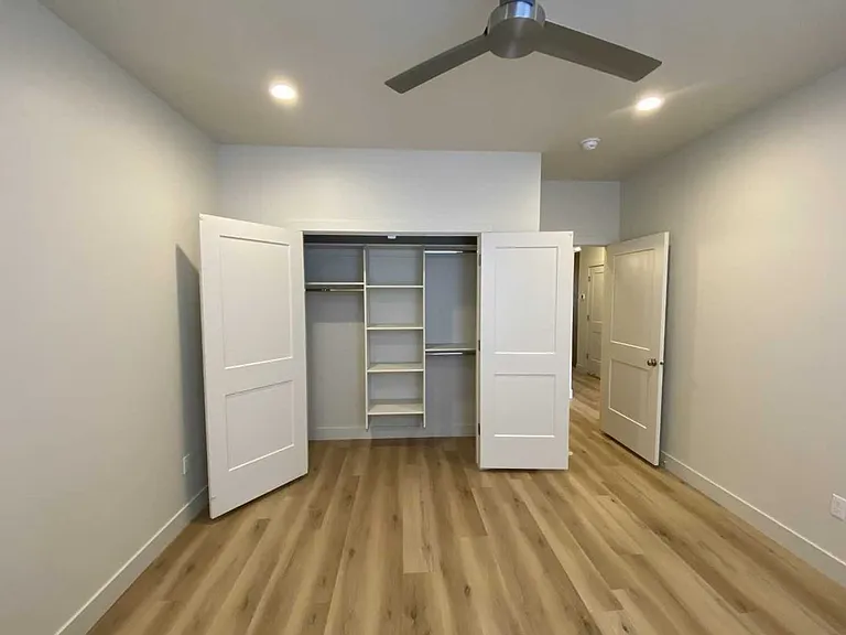 Bedford 4008 S Bedford Place — Photo 14