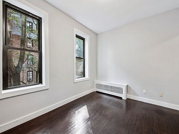 3rd image of 306 E 89th St APT 2C