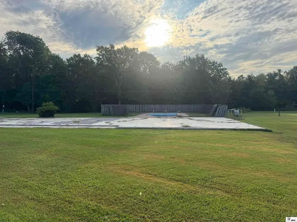 309 Ridgecrest Dr, Oak Grove, LA 71263