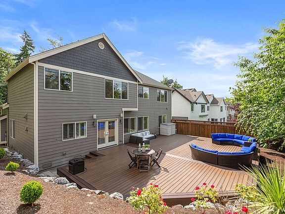 Great space for entertaining! 