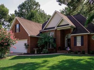 109 Quinelle Dr, Perry, GA 31069