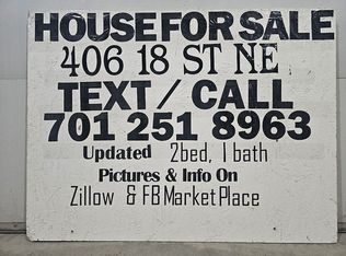406 18th St NE, Jamestown, ND 58401