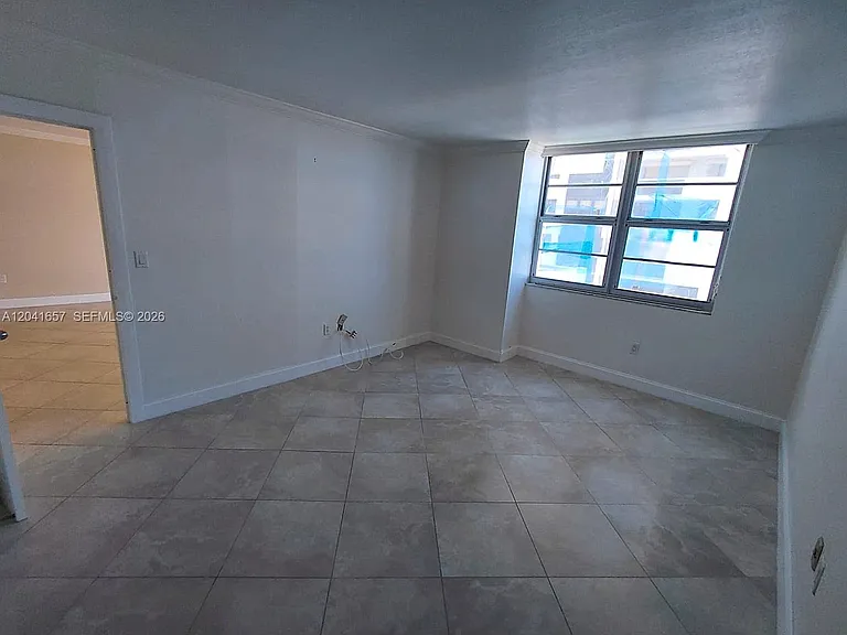 5701 Collins Ave #619 — Photo 16