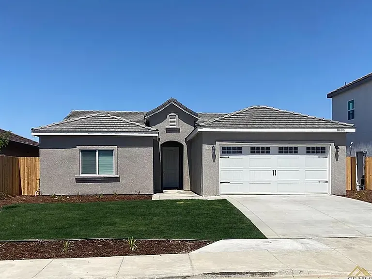 8406 Kowa St — Photo 1