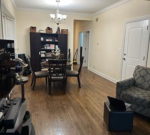 2nd image of 543 Gunderson Ave #2