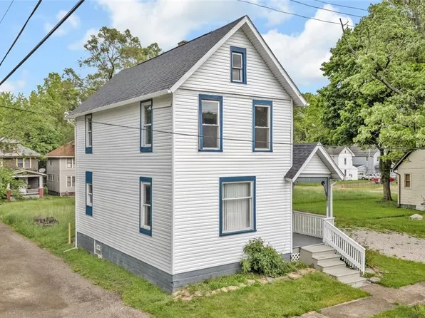452 E Summit St, Alliance, OH 44601
