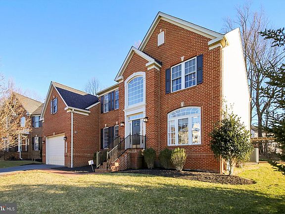 2nd image of 18601 Hollow Crest Dr