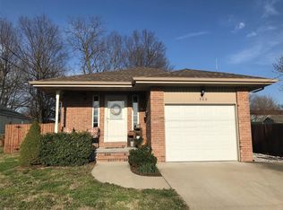 300 N Pine Ave, Republic, MO 65738