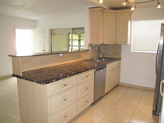 4th image of 4650 NW 4th St APT C