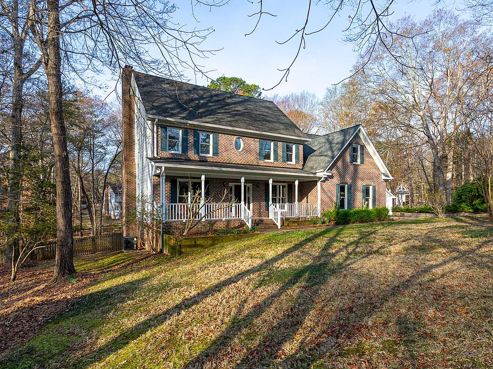 1st image of 900 Stonecutter Ct