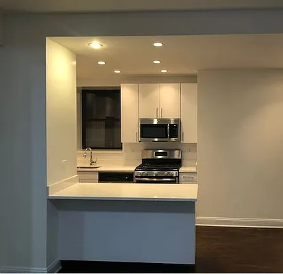 Rented by Solil Management | media 2