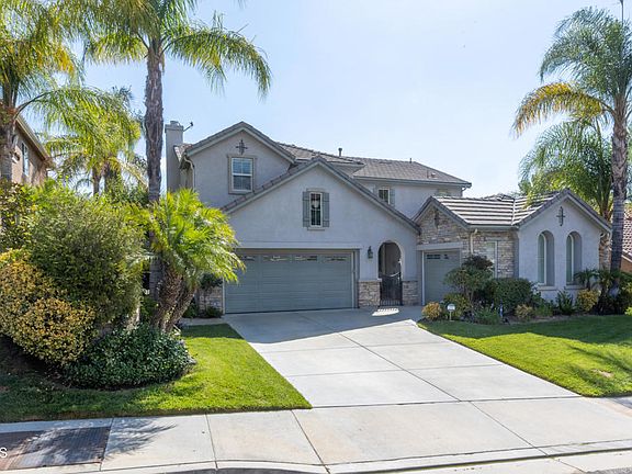 2nd image of 28450 Redwood Canyon Pl