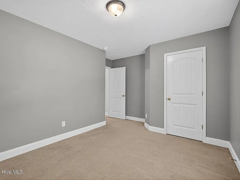 928 Arbor Springs Cir — Photo 18