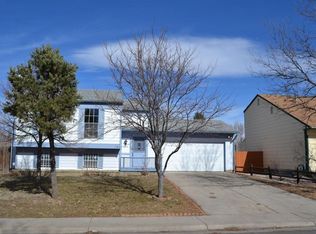 19103 Montview Blvd, Aurora, CO 80011
