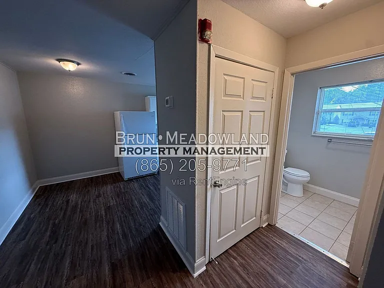5540 N Broadway St #8 — Photo 12