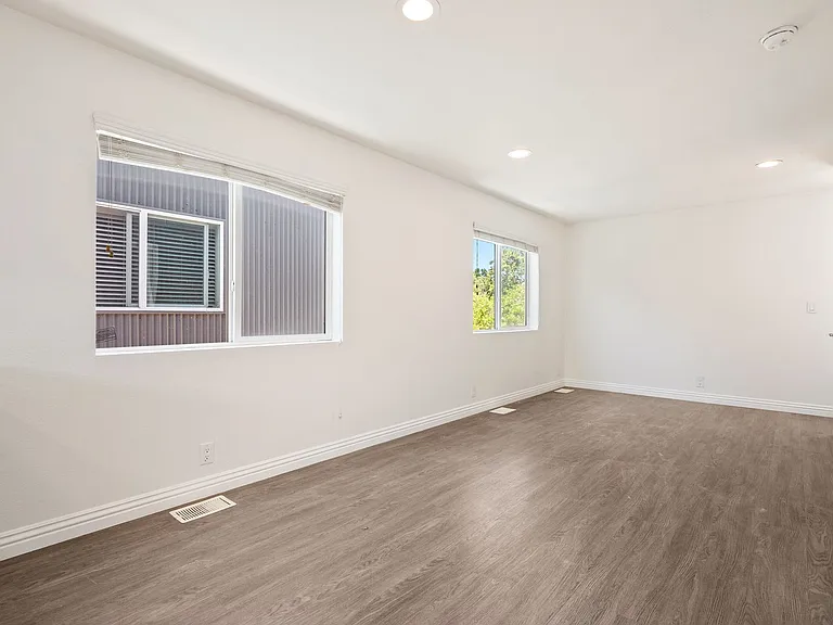 The Downtown Terrace (550 Higuera Street) — Photo 20