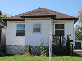 64 Grenfell St, Oshawa, ON L1J 4W2