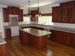 412 Athenian Way, Pacifica, CA 94044