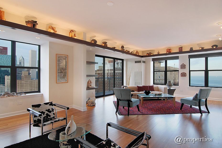 997|=|Living Room