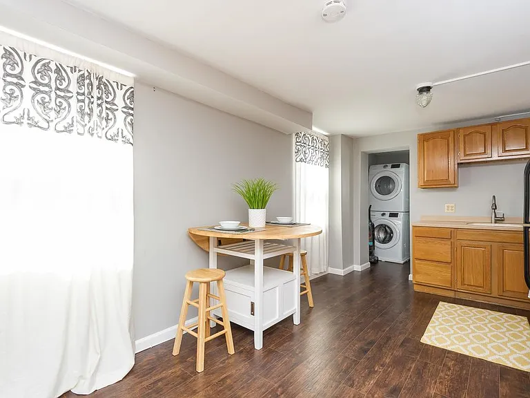 114 S Chester St #2 — Photo 9