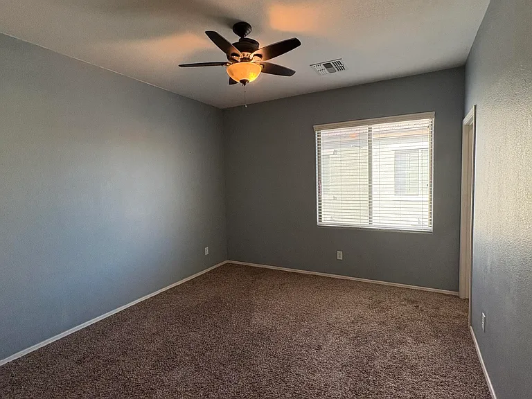 15165 N 143rd Ave — Photo 58