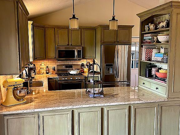 5th image of 1618 Pine Harbor Rd