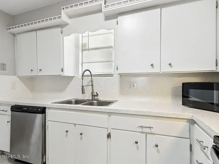 1707 El Prado Rd #1 — Photo 9