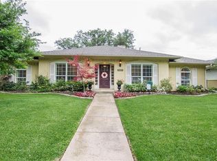 9336 Loma Vista Dr, Dallas, TX 75243