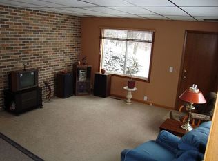 3513 Eliot Ln, Madison, WI 53704