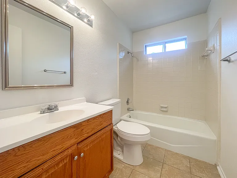 517 Karen Dr — Photo 19
