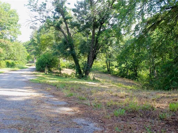 500 County Road 241, Eureka Springs, AR 72632