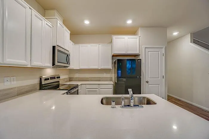 5824 NE 80th Ct — Photo 19