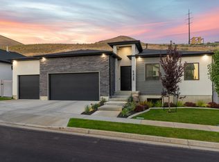 5428 N Meadow Lark Ln, Lehi, UT 84043