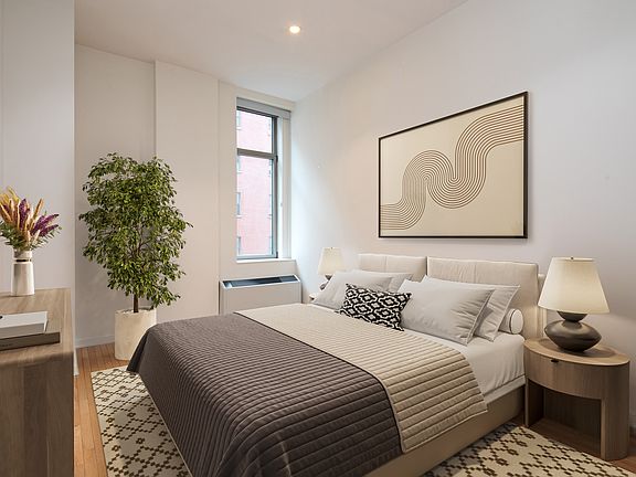 5th image of 252 7th Ave APT 5U