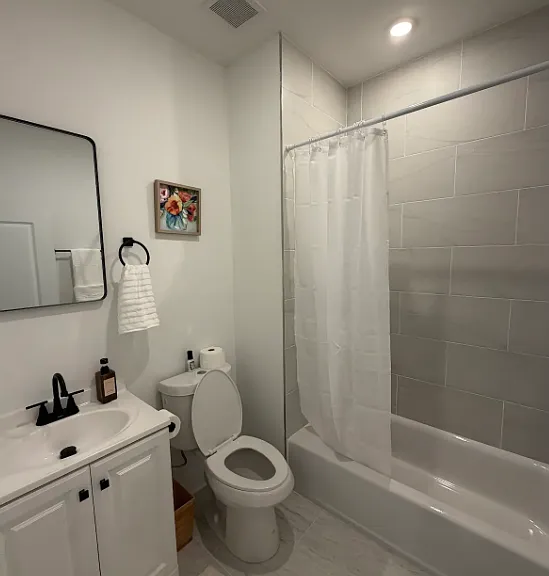 1240 W Erie Ave #2 — Photo 14
