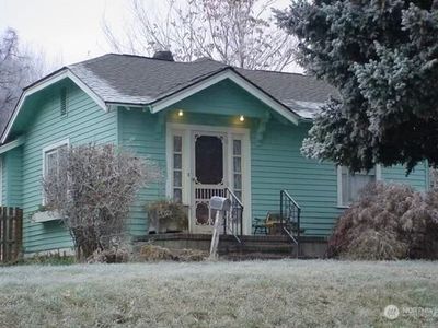 808 S 17th Avenue, Yakima, WA, 98902