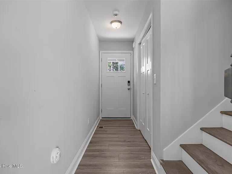 645 S Gaines St — Photo 17