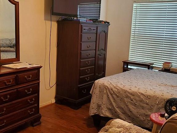 3rd image of 2801 Quail Run St #202
