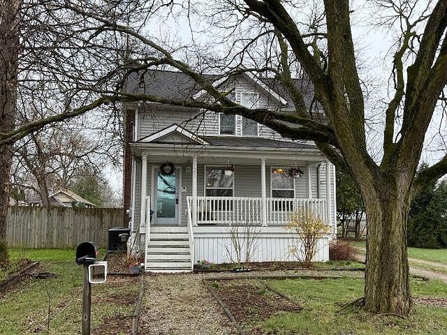 1st image of 121 Frost St