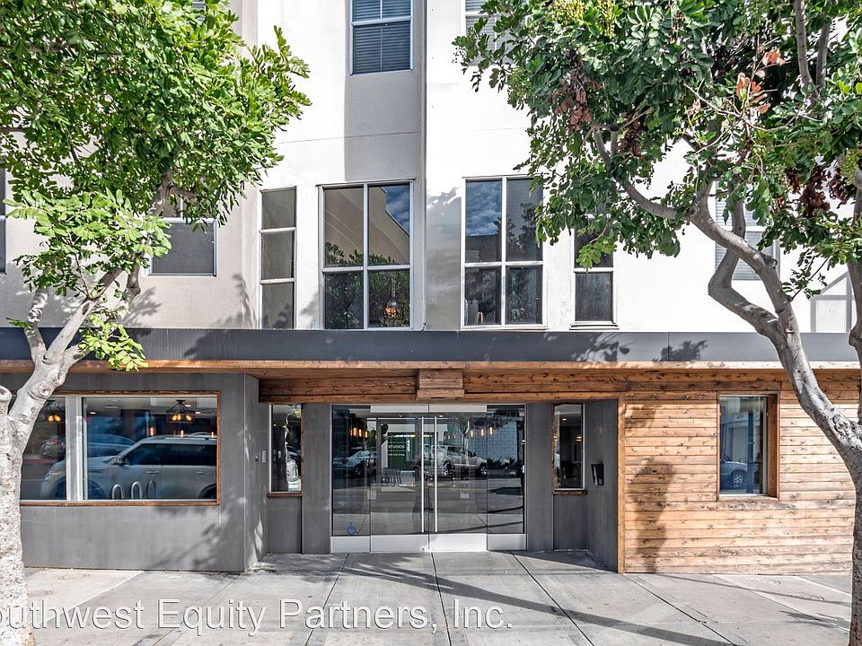 1st image of 434 13th St #404
